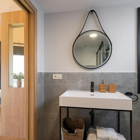 Aparthotel De Canide 3*