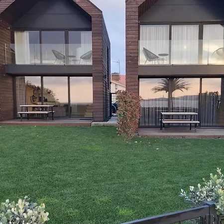 Aparthotel De Canide 3*