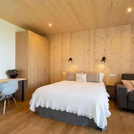 公寓式酒店 De Canide 4*