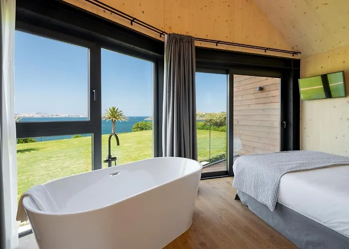 Aparthotel De Canide